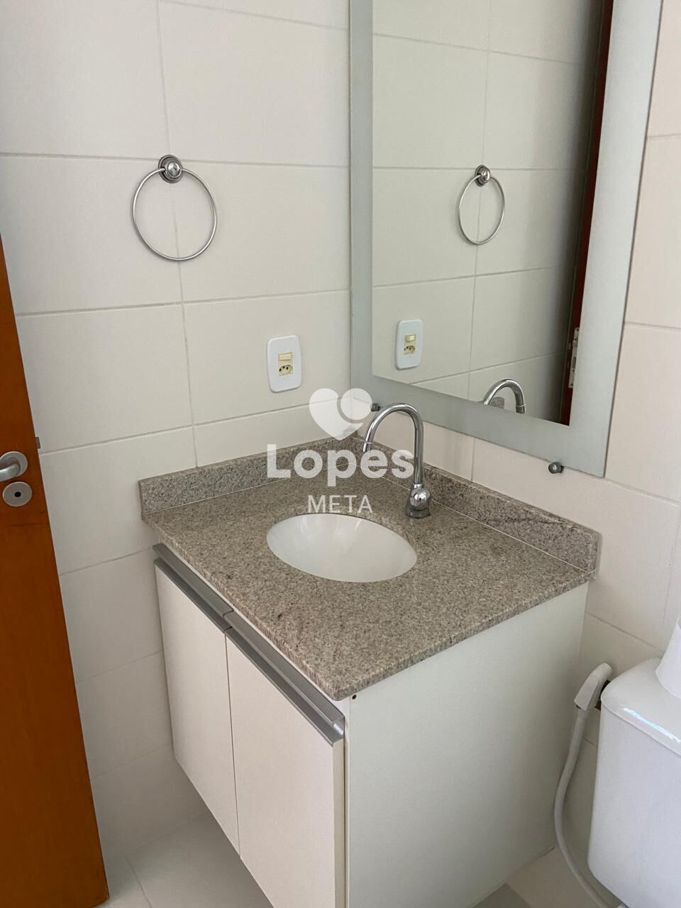 Apartamento para alugar com 2 quartos, 74m² - Foto 14