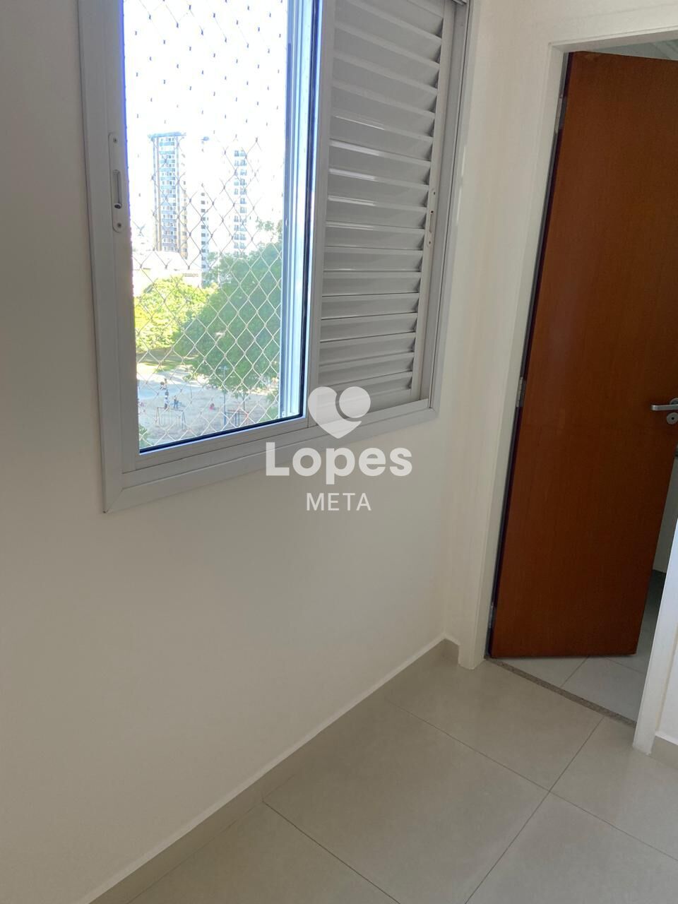Apartamento para alugar com 2 quartos, 74m² - Foto 12