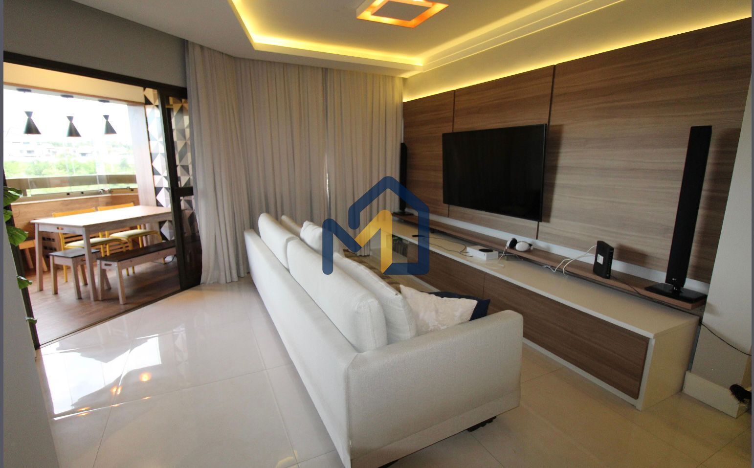Apartamento, 4 quartos, 200 m² - Foto 1