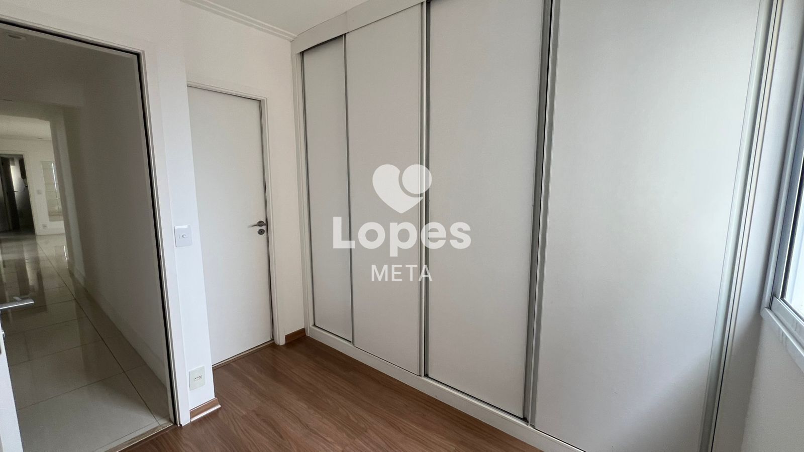 Apartamento à venda com 3 quartos, 125m² - Foto 16