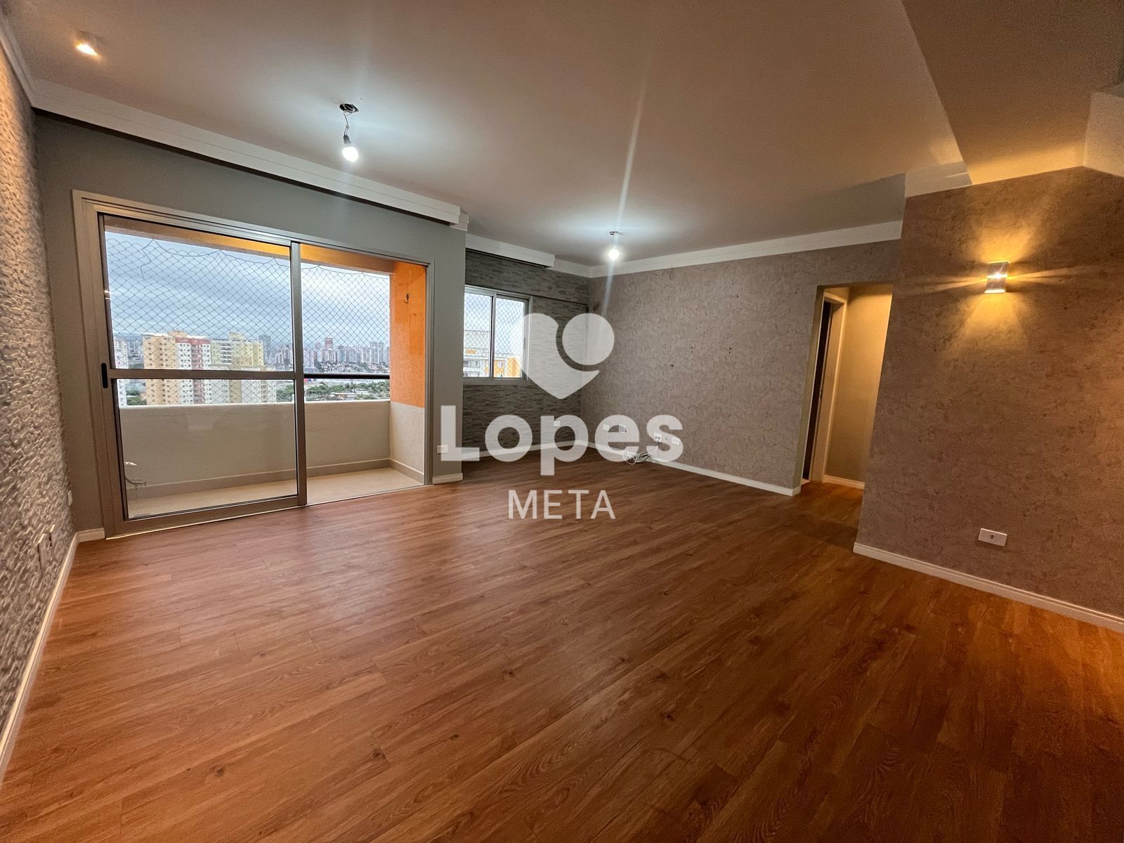 Cobertura à venda com 3 quartos, 170m² - Foto 1