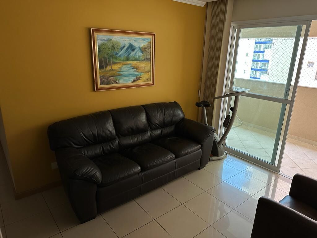 Apartamento à venda com 3 quartos, 100m² - Foto 3