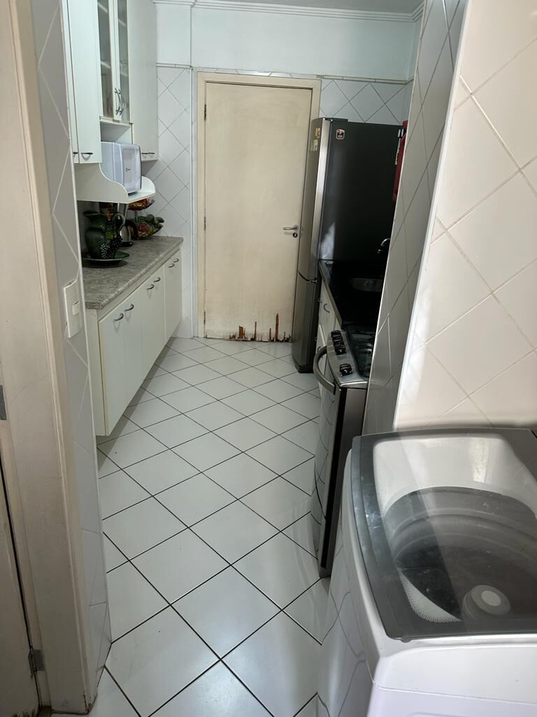 Apartamento à venda com 3 quartos, 100m² - Foto 32