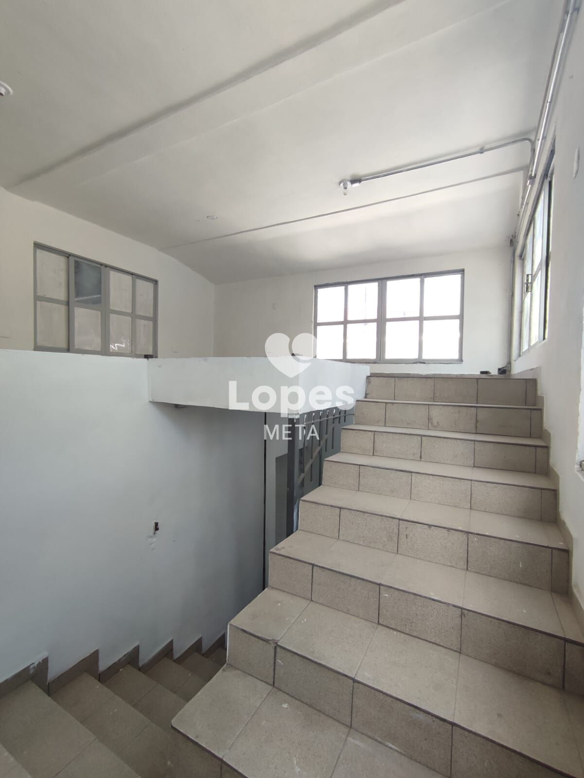 Depósito-Galpão-Armazém para alugar, 262m² - Foto 16