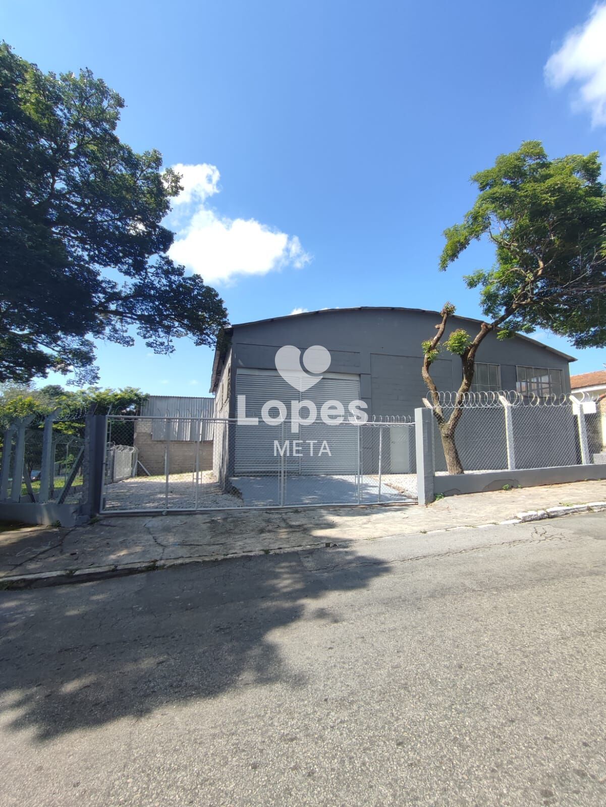 Depósito-Galpão-Armazém para alugar, 262m² - Foto 1