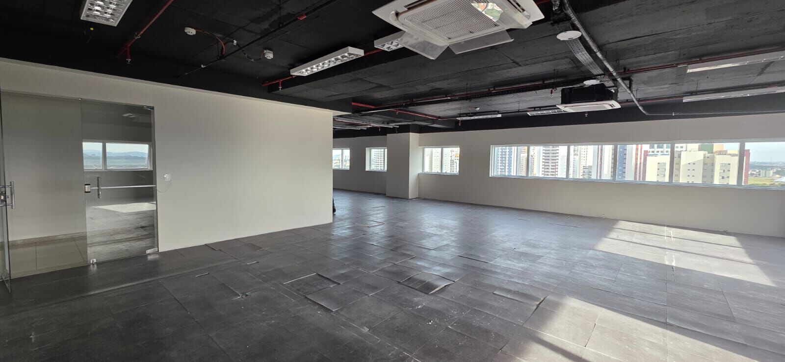 Sala-Conjunto, 205 m² - Foto 18