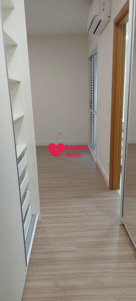 Apartamento para alugar com 3 quartos, 160m² - Foto 27