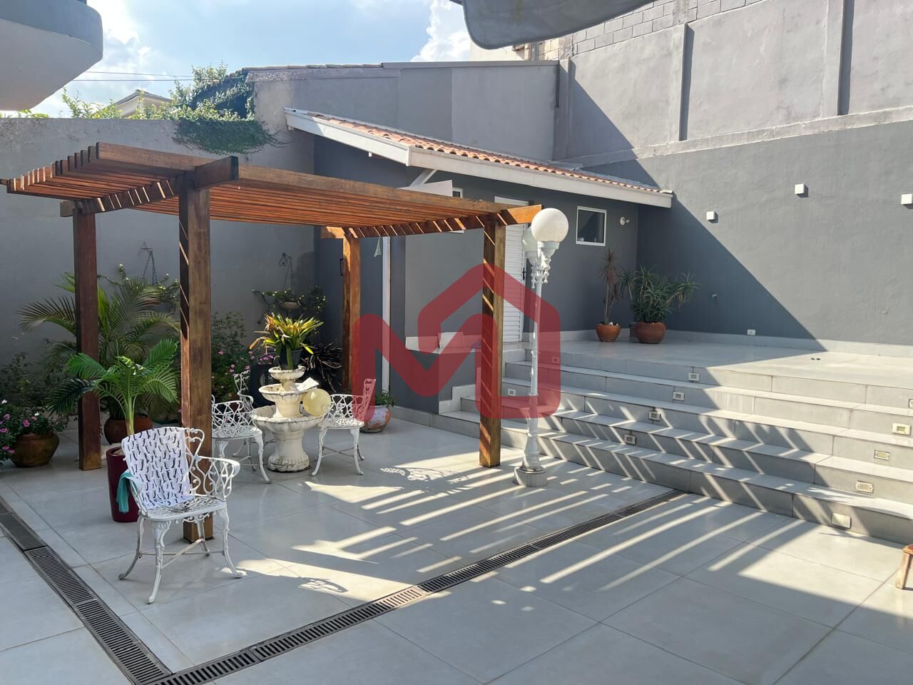 Casa, 4 quartos, 260 m² - Foto 2