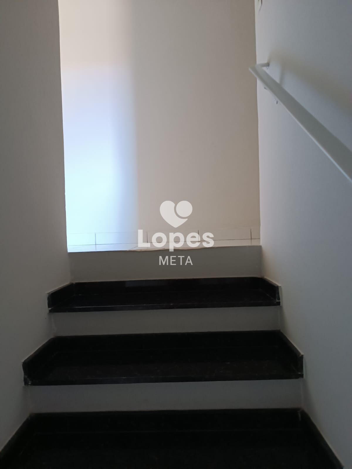 Casa à venda com 3 quartos, 130m² - Foto 9