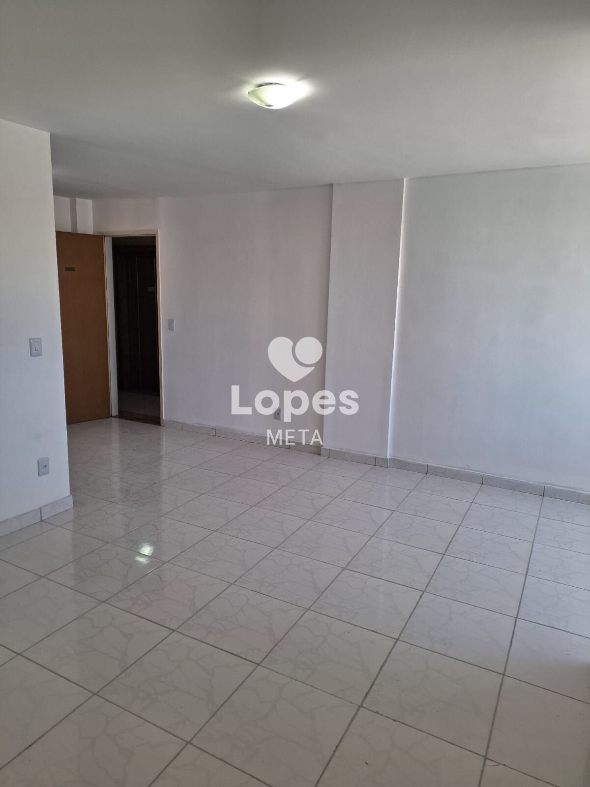 Apartamento para alugar com 3 quartos, 70m² - Foto 2