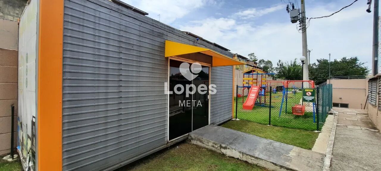 Casa à venda com 2 quartos, 130m² - Foto 17