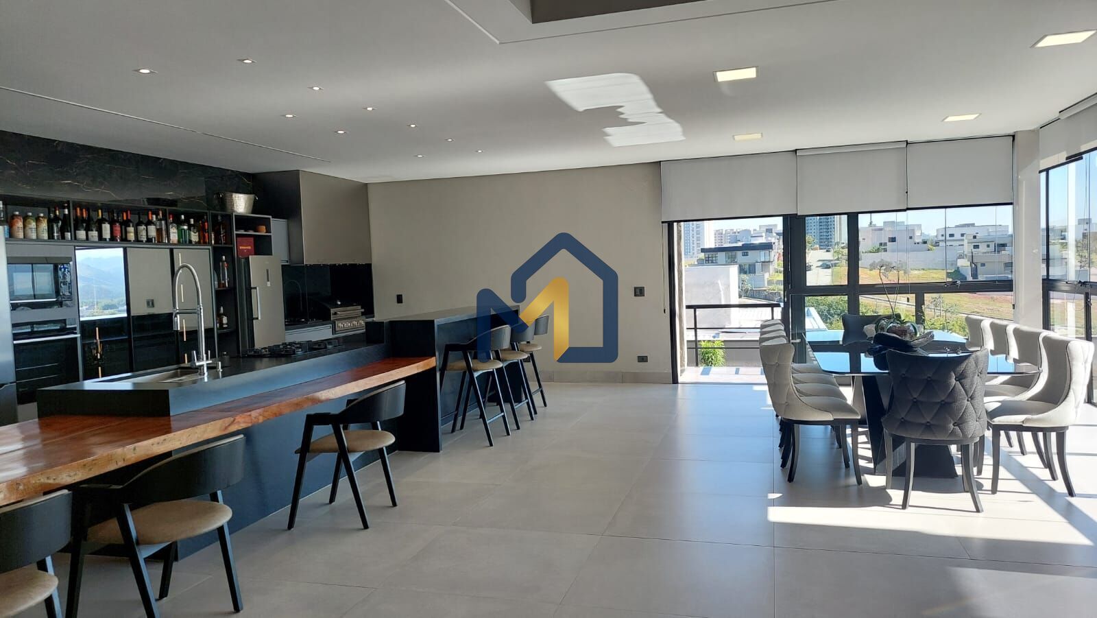 Casa, 4 quartos, 325 m² - Foto 3