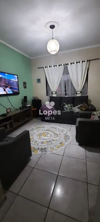 Casa à venda com 3 quartos, 140m² - Foto 2