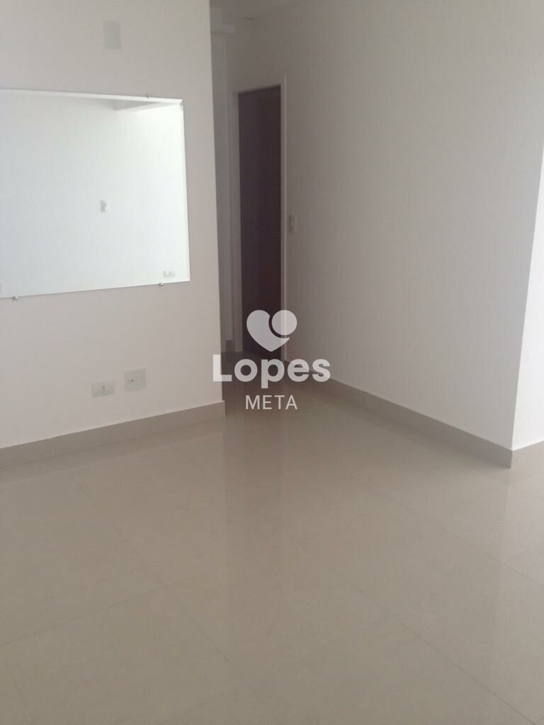 Apartamento para alugar com 2 quartos, 77m² - Foto 6