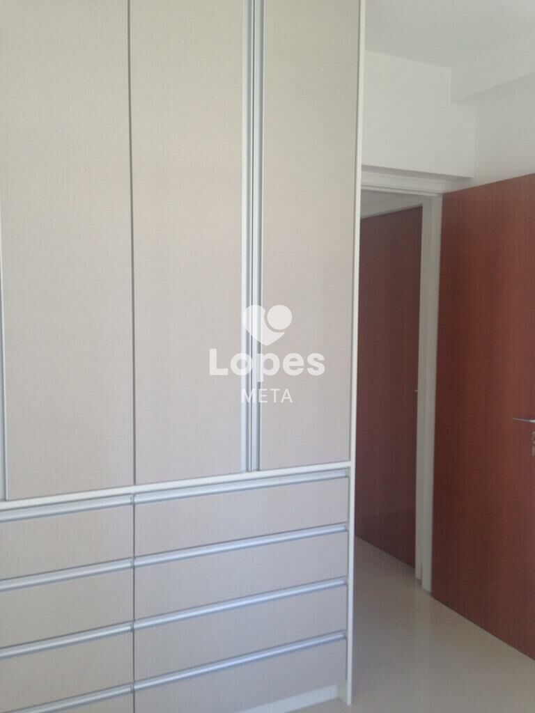 Apartamento para alugar com 2 quartos, 77m² - Foto 11