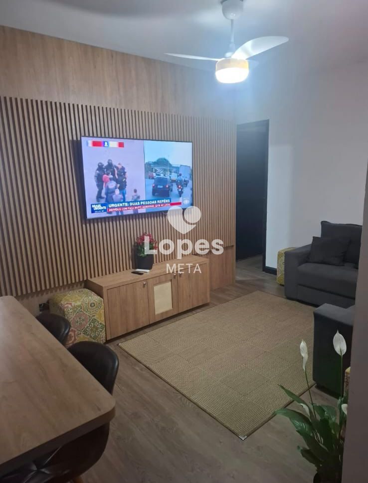 Apartamento à venda com 2 quartos, 45m² - Foto 1