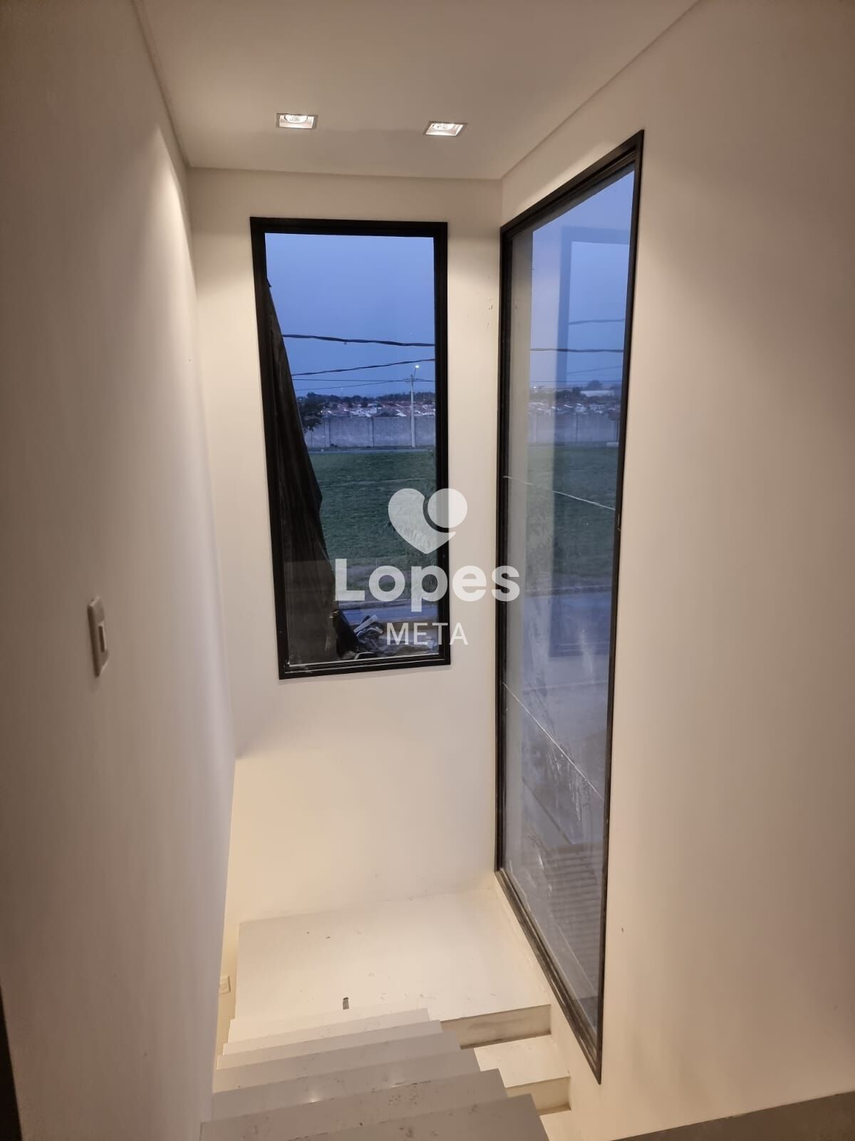 Casa à venda com 3 quartos, 232m² - Foto 7