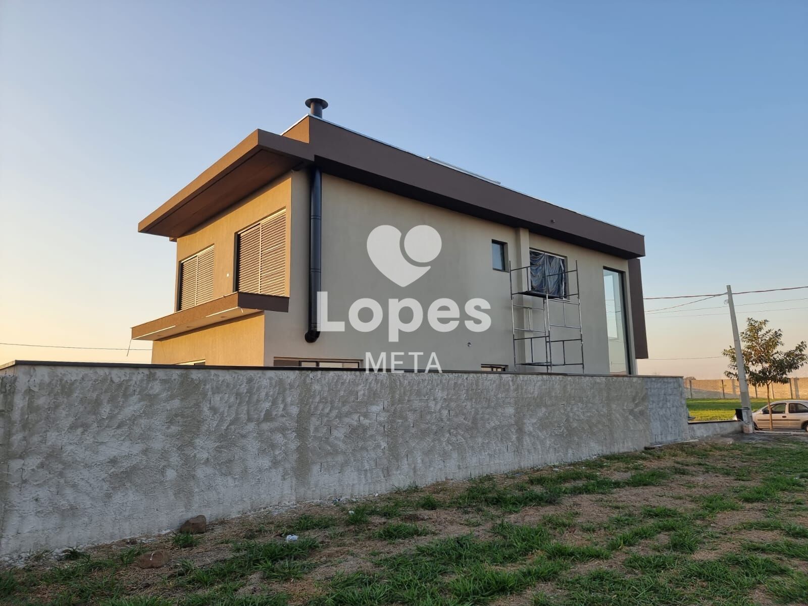 Casa à venda com 3 quartos, 232m² - Foto 4