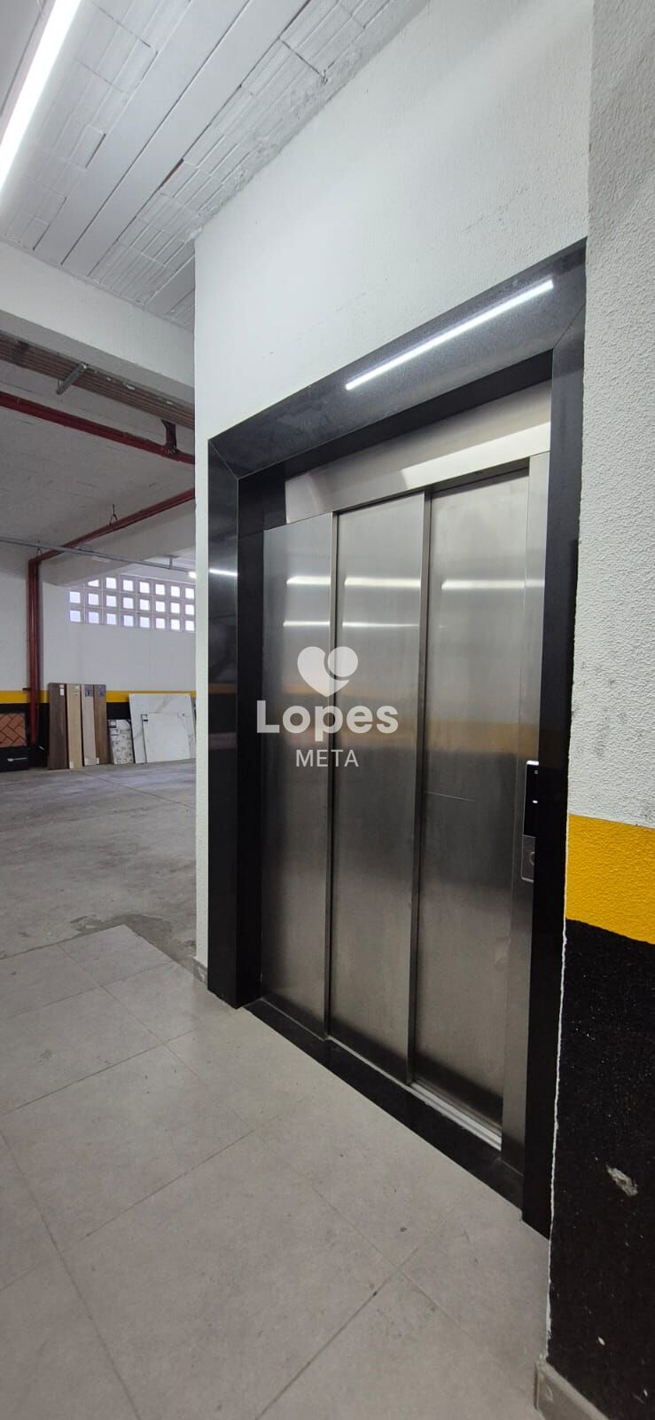 Prédio Inteiro para alugar, 1100m² - Foto 7