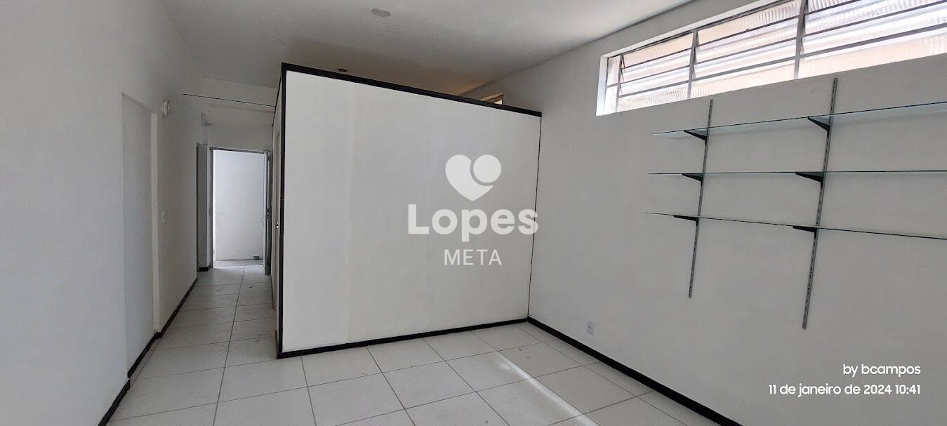 Conjunto Comercial-Sala à venda com 8 quartos, 477m² - Foto 8