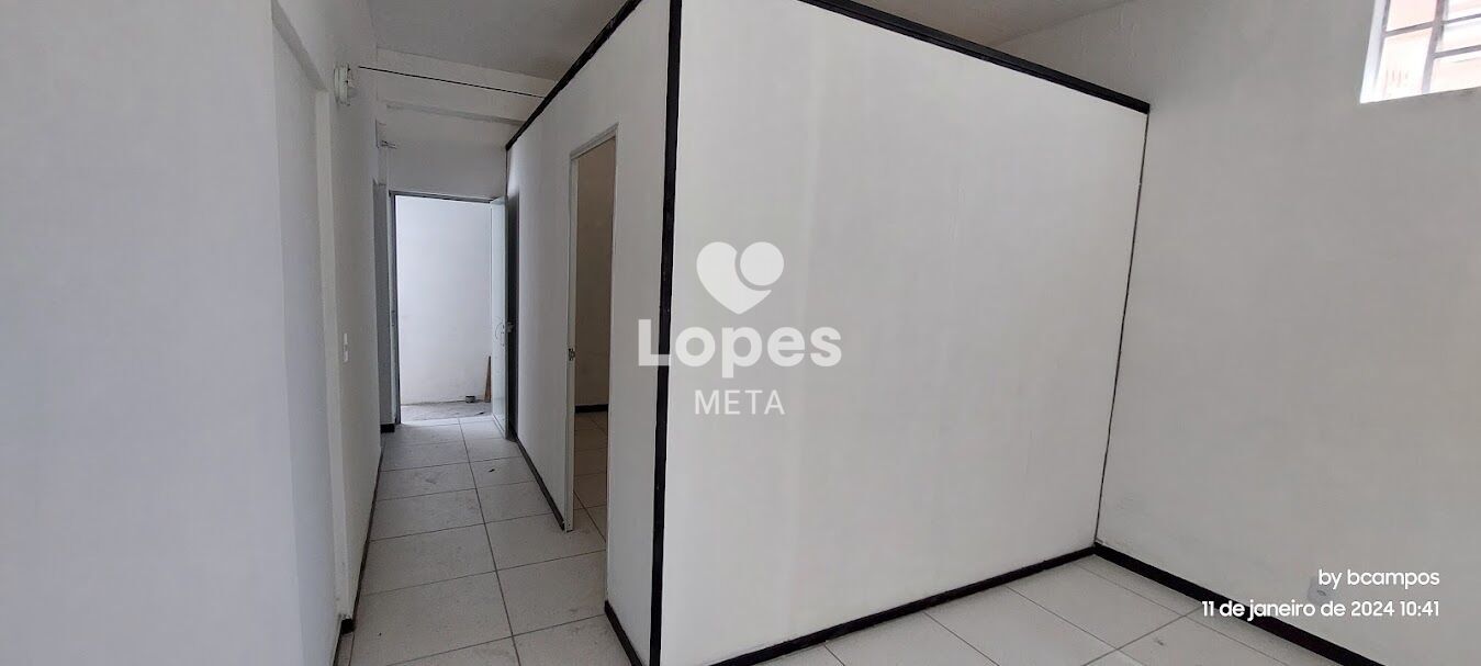 Conjunto Comercial-Sala à venda com 8 quartos, 477m² - Foto 9