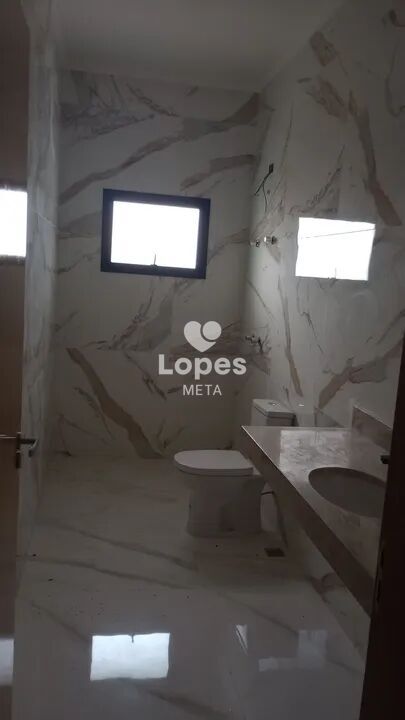 Casa à venda com 3 quartos, 172m² - Foto 8