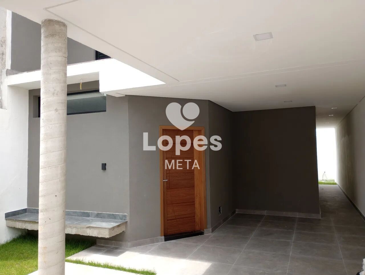 Casa à venda com 3 quartos, 172m² - Foto 1