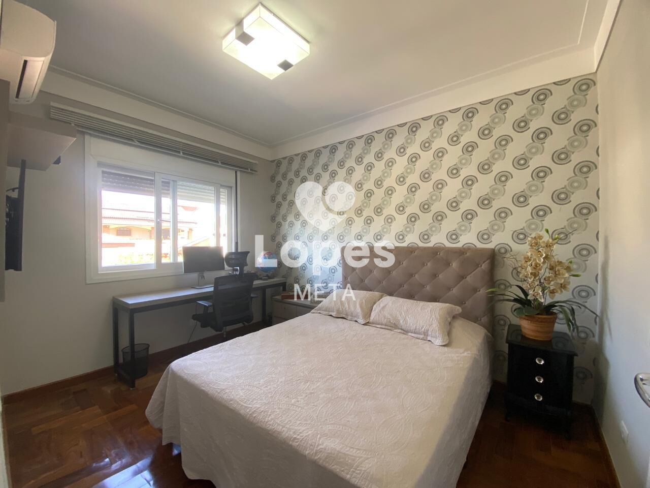 Casa de Condomínio para alugar com 4 quartos, 334m² - Foto 18