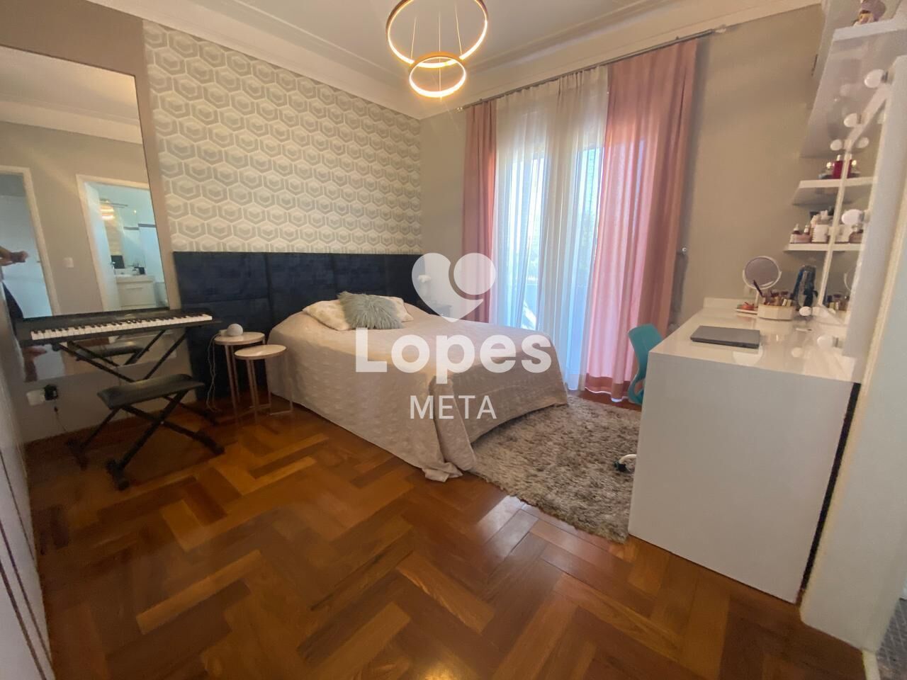 Casa de Condomínio para alugar com 4 quartos, 334m² - Foto 16