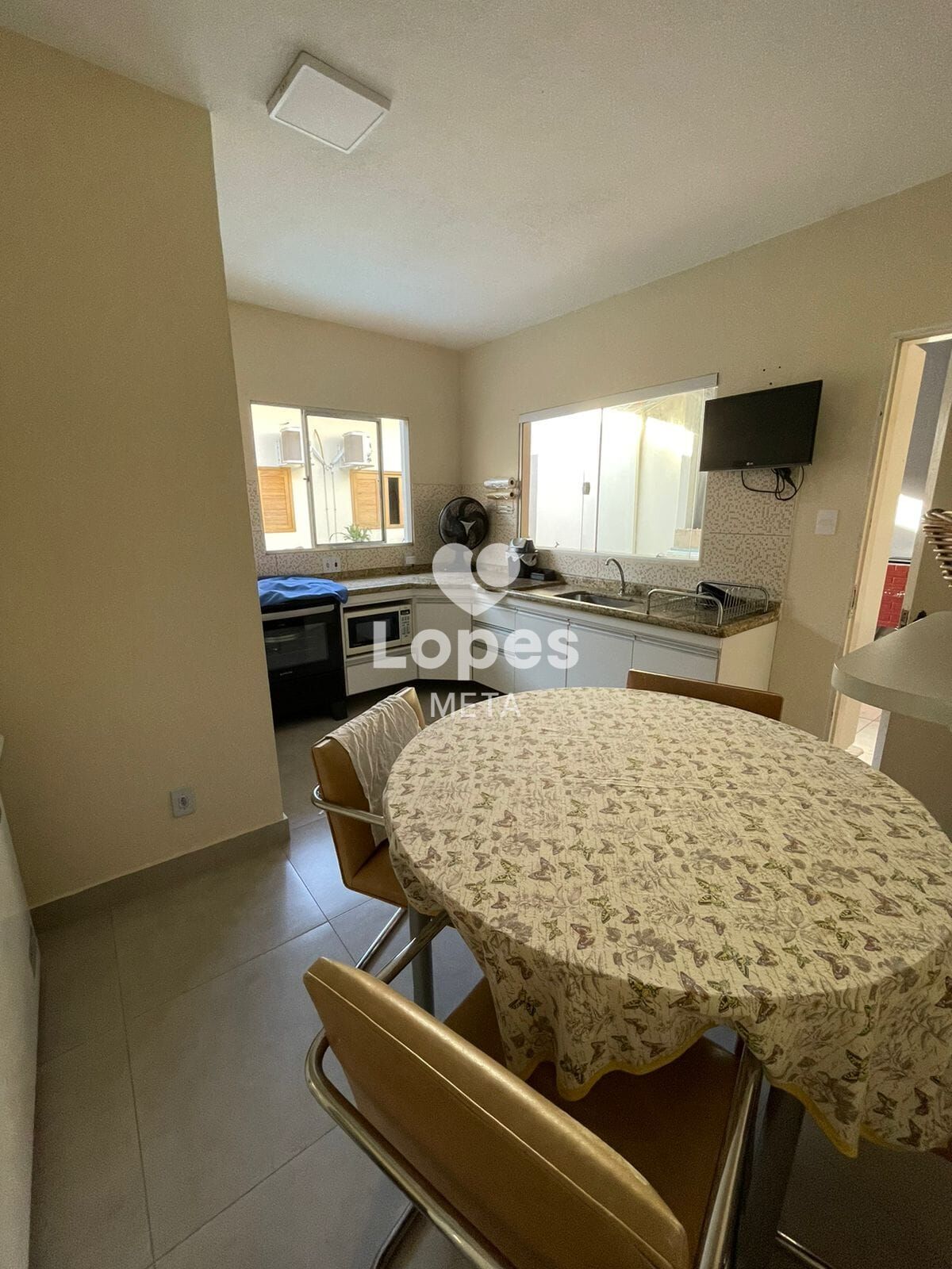 Casa, 2 quartos, 200 m² - Foto 8