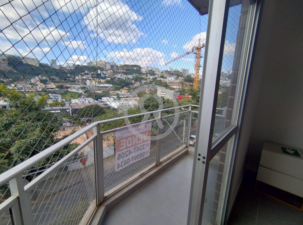 Apartamento à venda com 3 quartos, 84m² - Foto 13