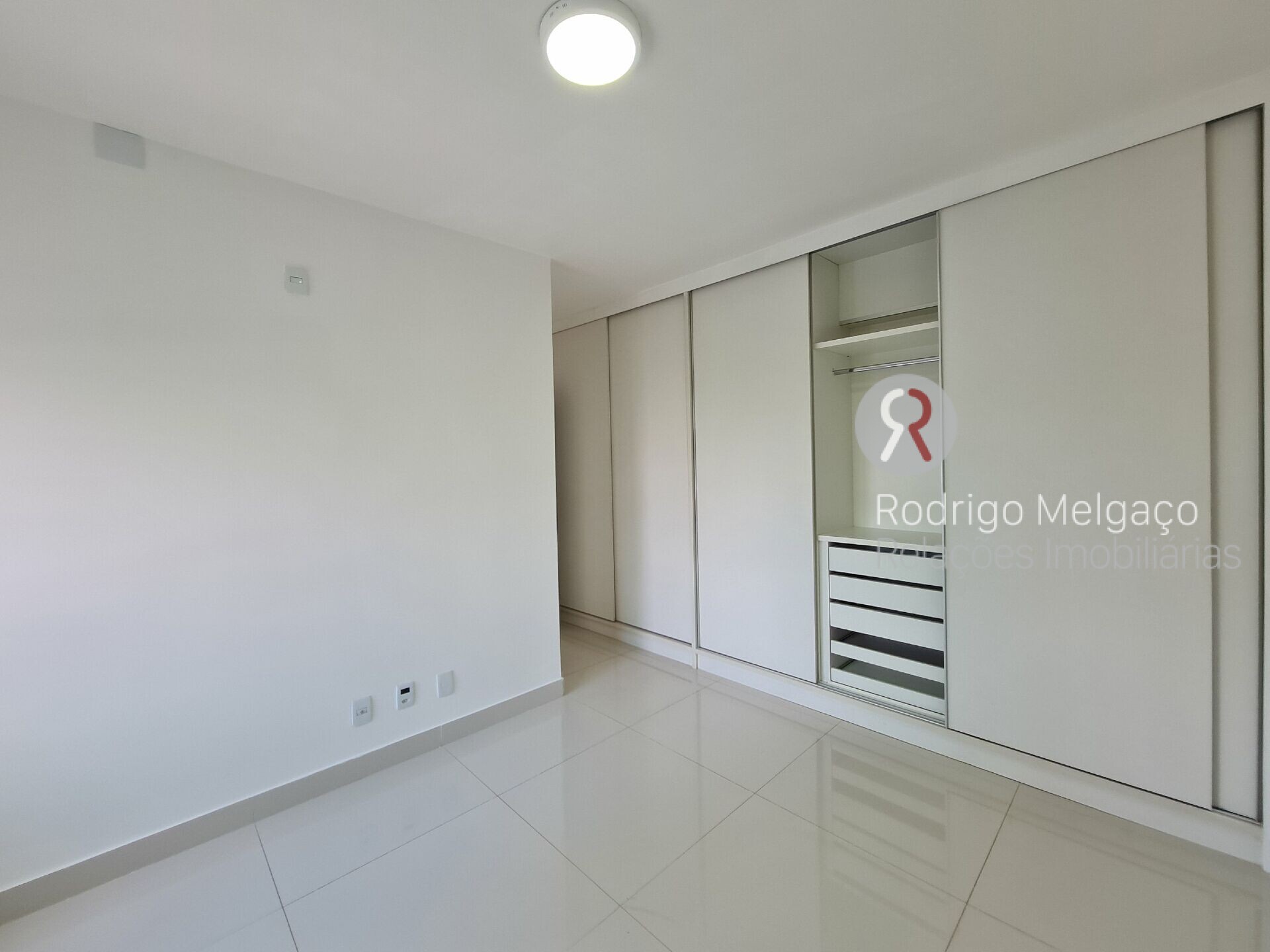 Apartamento à venda com 2 quartos, 82m² - Foto 27