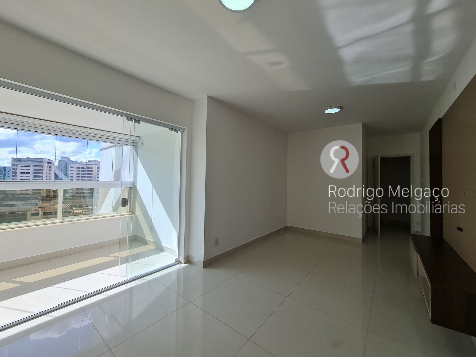 Apartamento à venda com 2 quartos, 82m² - Foto 17