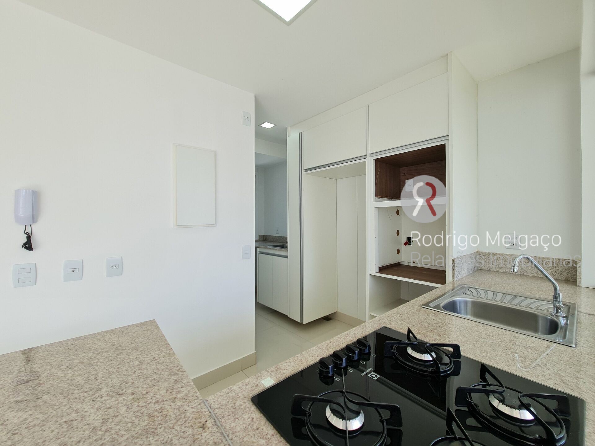 Apartamento à venda com 2 quartos, 82m² - Foto 12