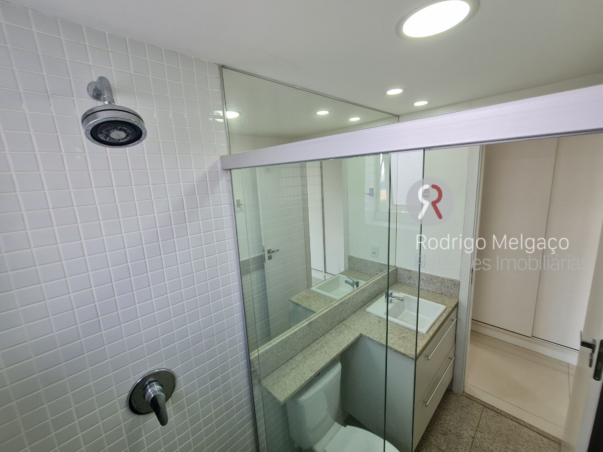 Apartamento à venda com 2 quartos, 82m² - Foto 26