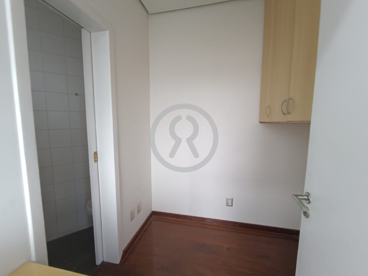 Cobertura para alugar com 3 quartos, 330m² - Foto 21