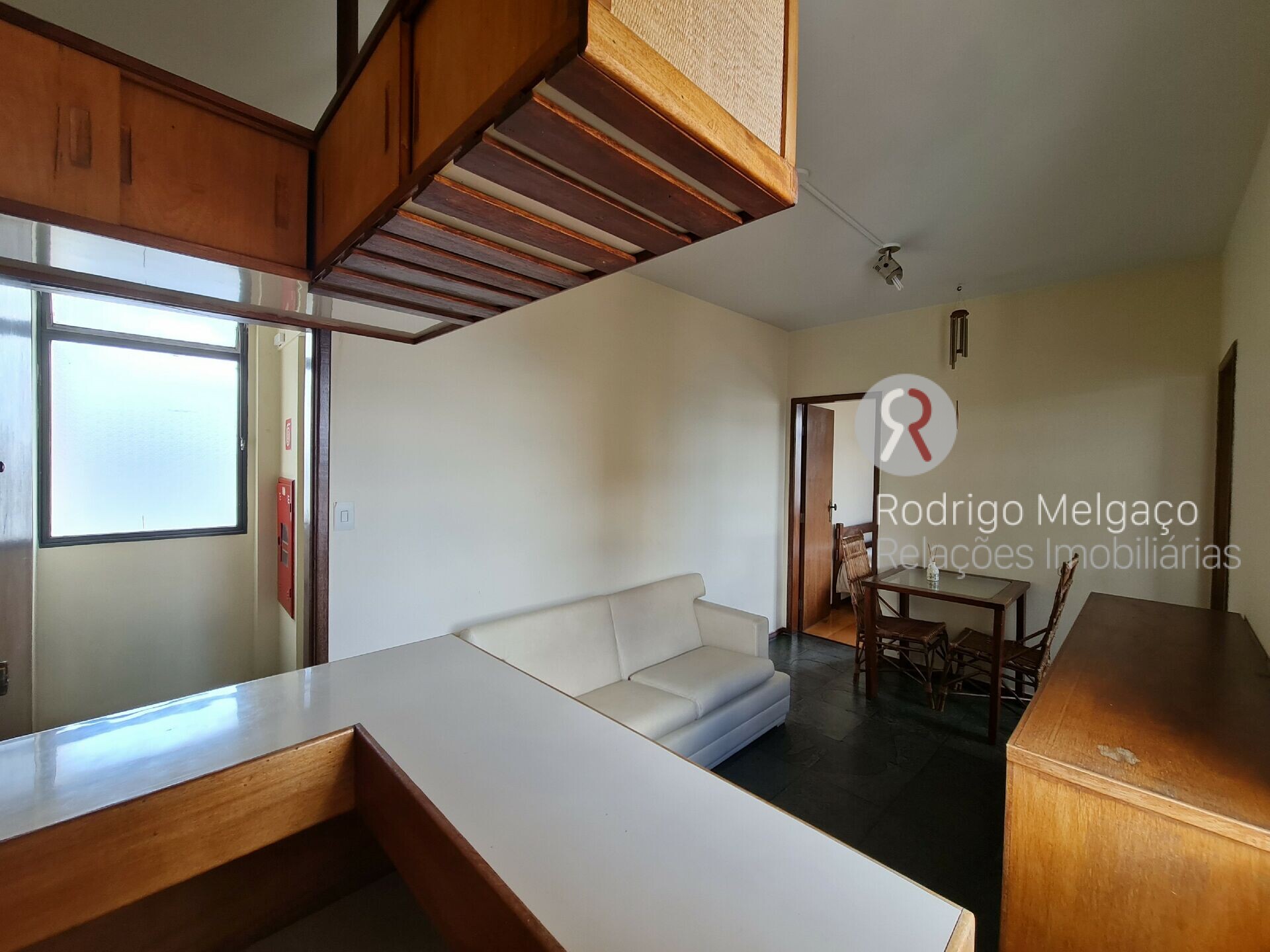 Apartamento à venda com 1 quarto, 40m² - Foto 19