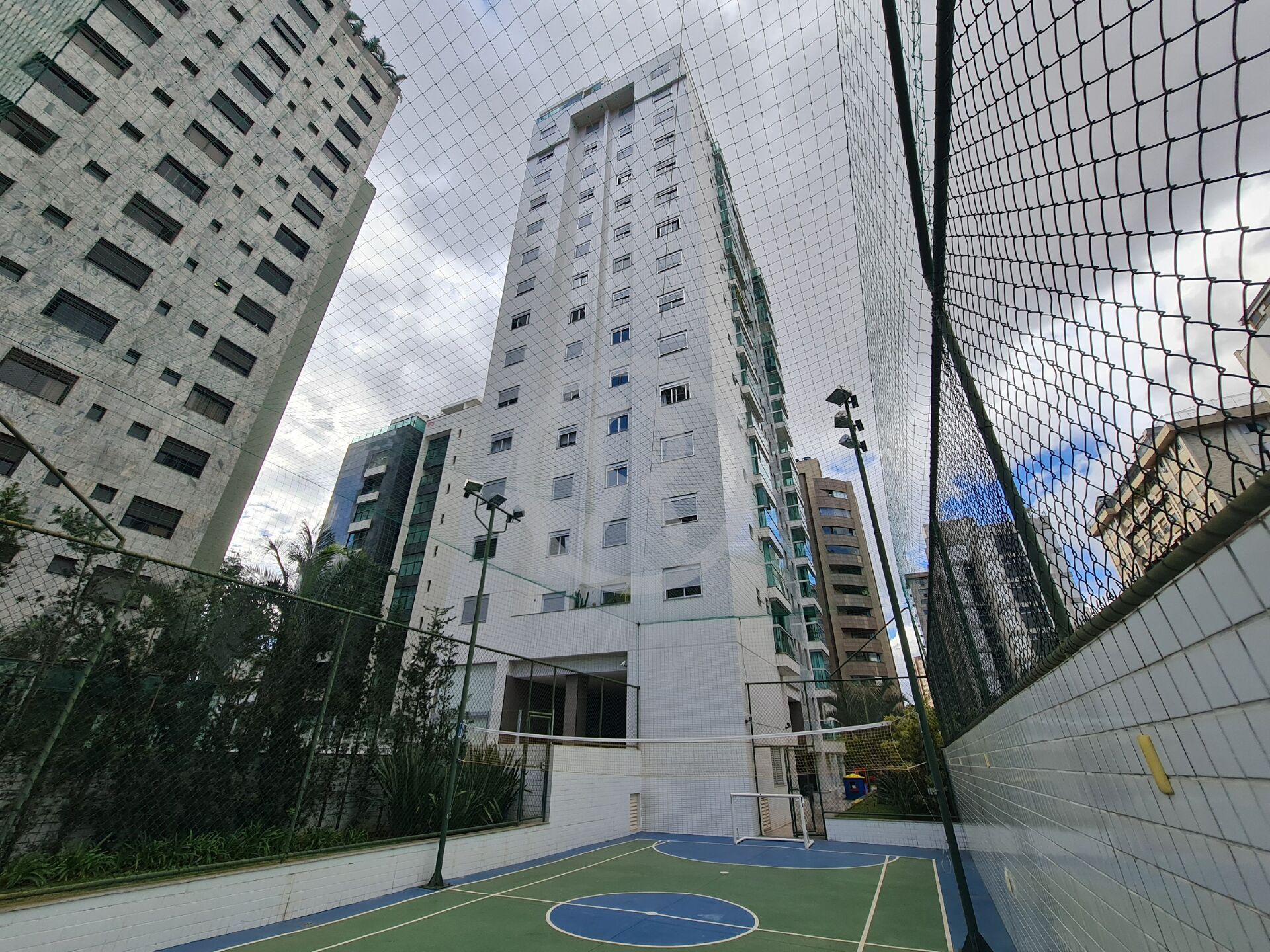 Apartamento para alugar com 2 quartos, 73m² - Foto 47