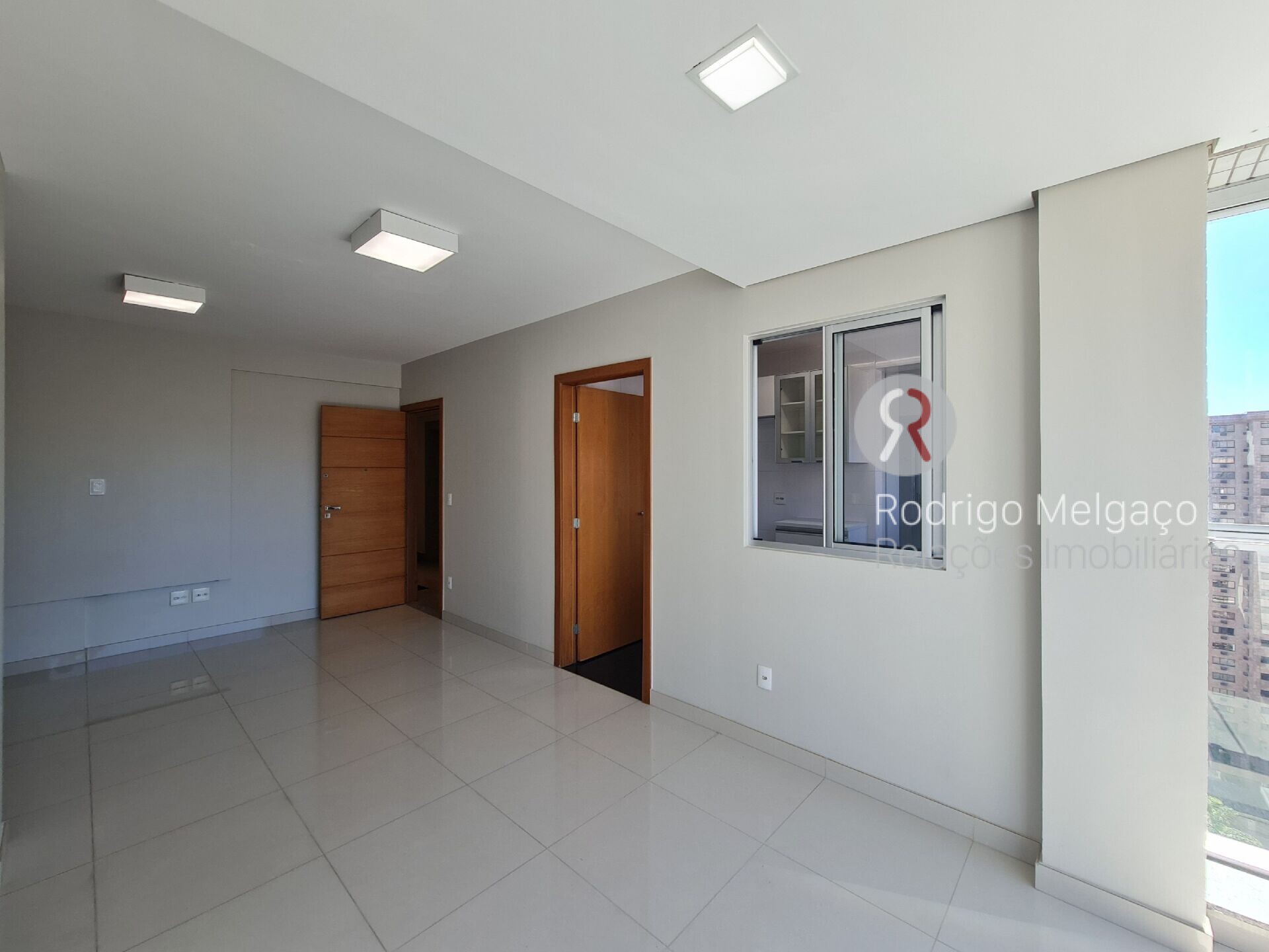 Apartamento para alugar com 2 quartos, 73m² - Foto 5