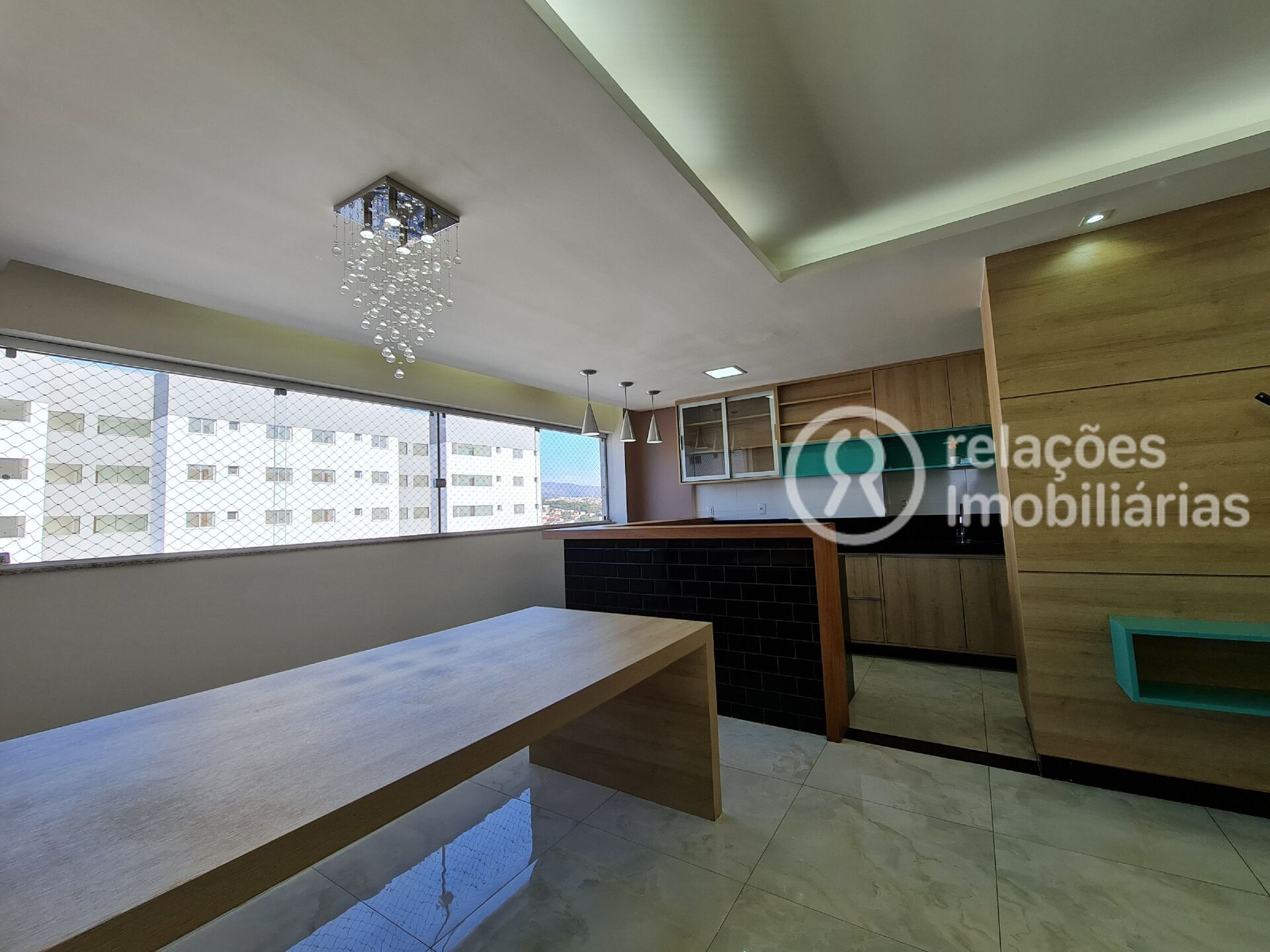 Apartamento à venda com 2 quartos, 74m² - Foto 3