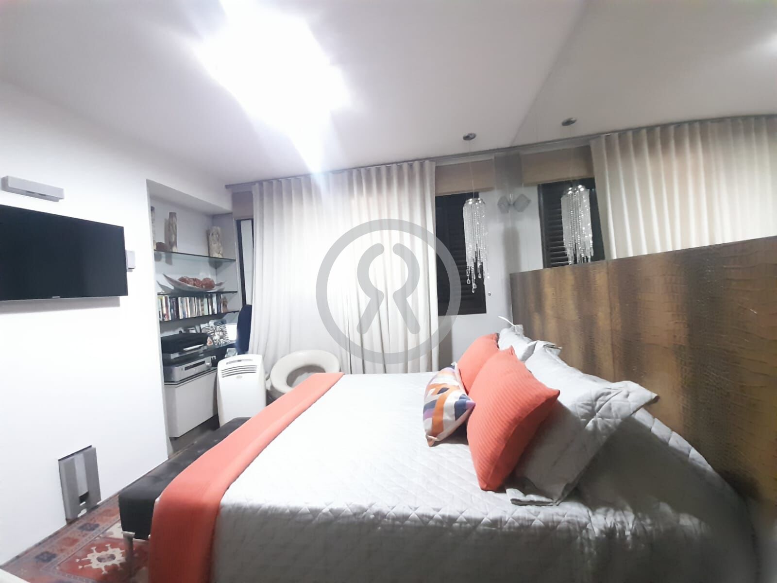 Apartamento para alugar com 4 quartos, 228m² - Foto 30