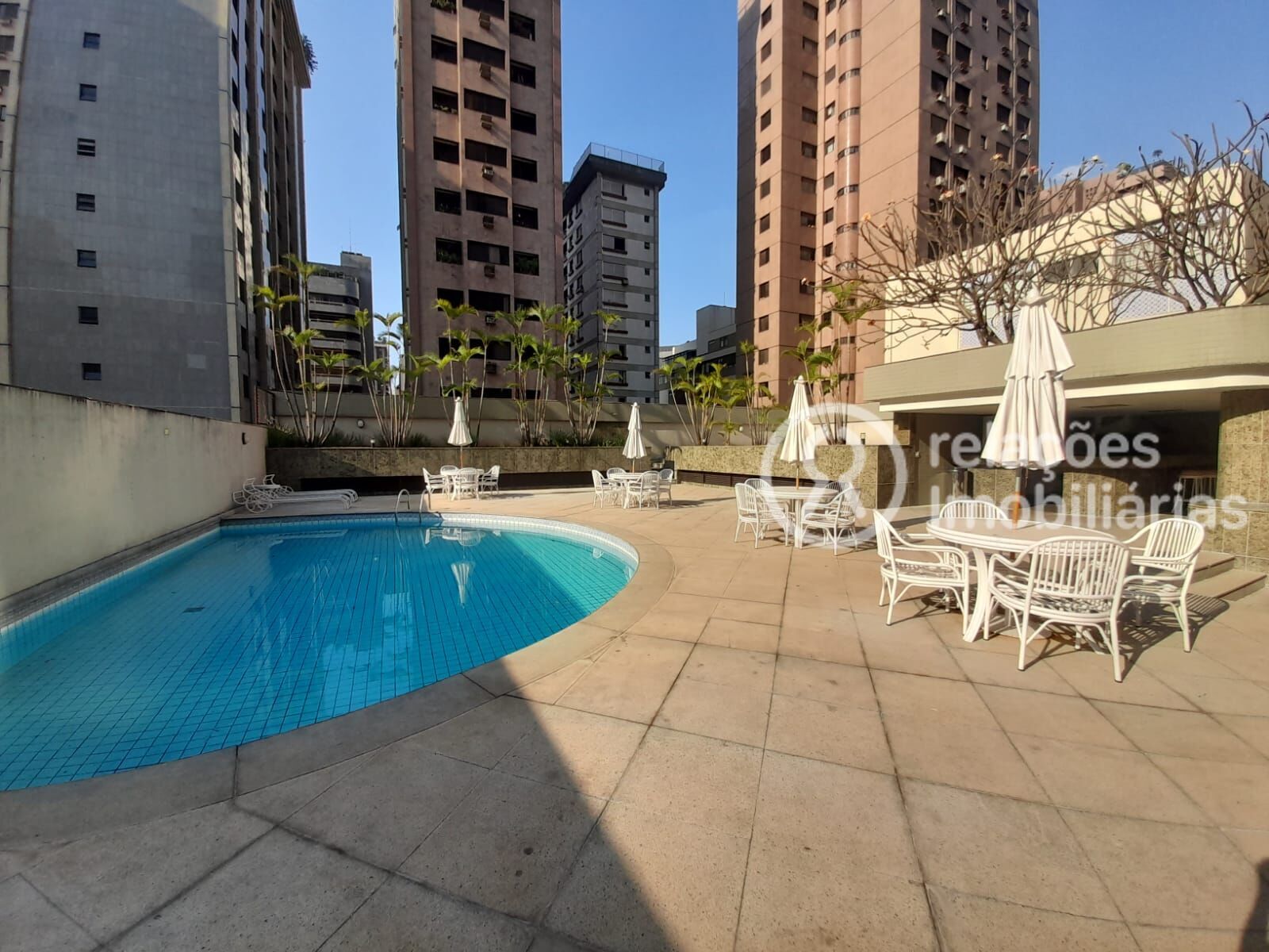 Apartamento para alugar com 4 quartos, 228m² - Foto 45