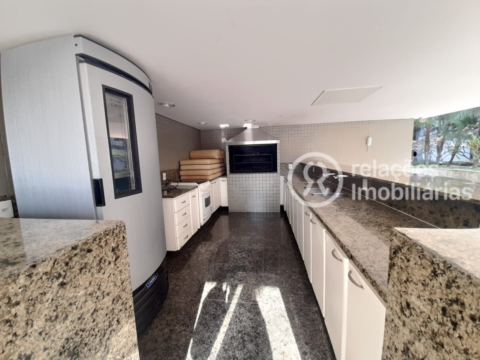 Apartamento para alugar com 4 quartos, 228m² - Foto 46