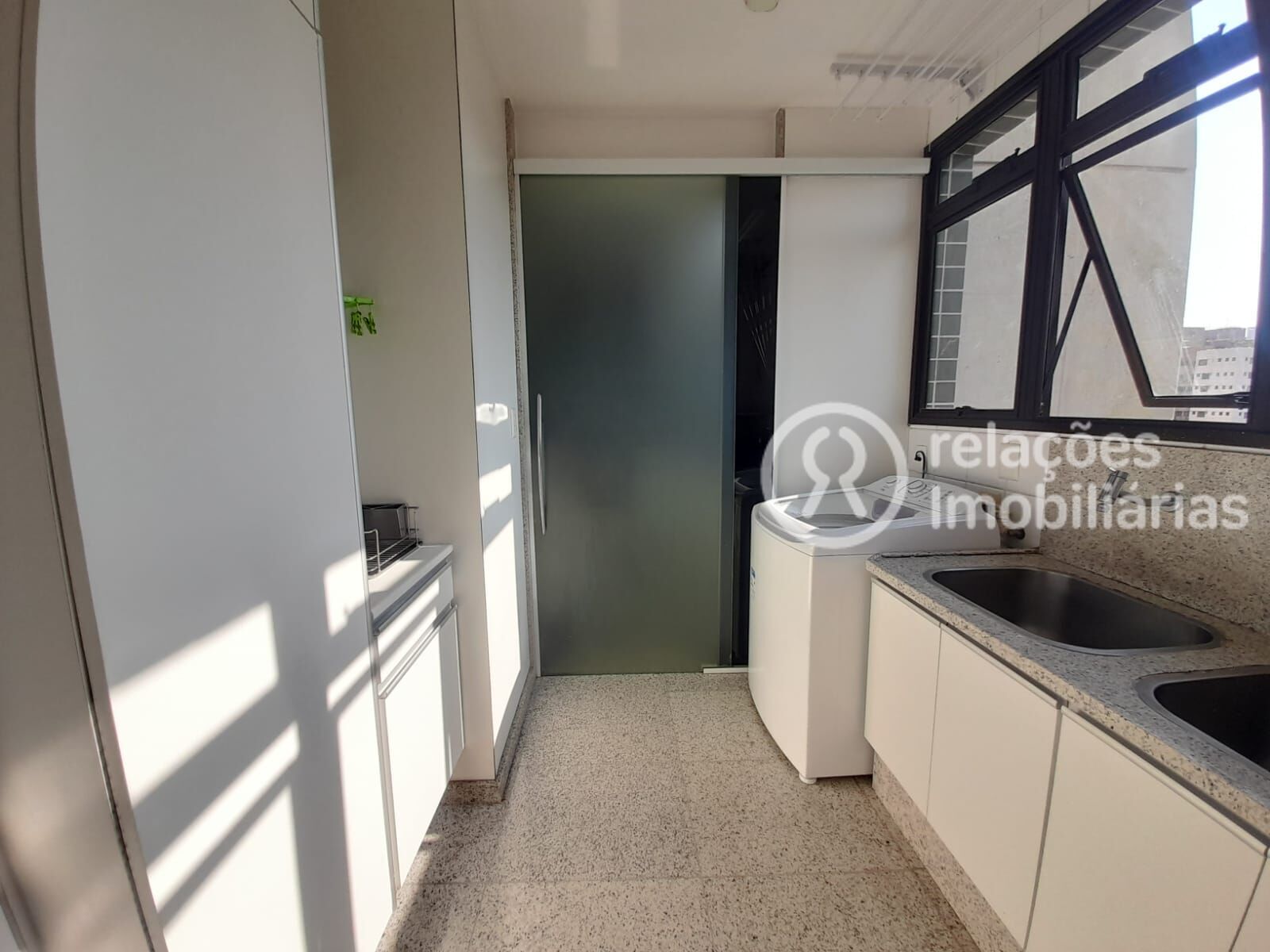 Apartamento para alugar com 4 quartos, 228m² - Foto 28