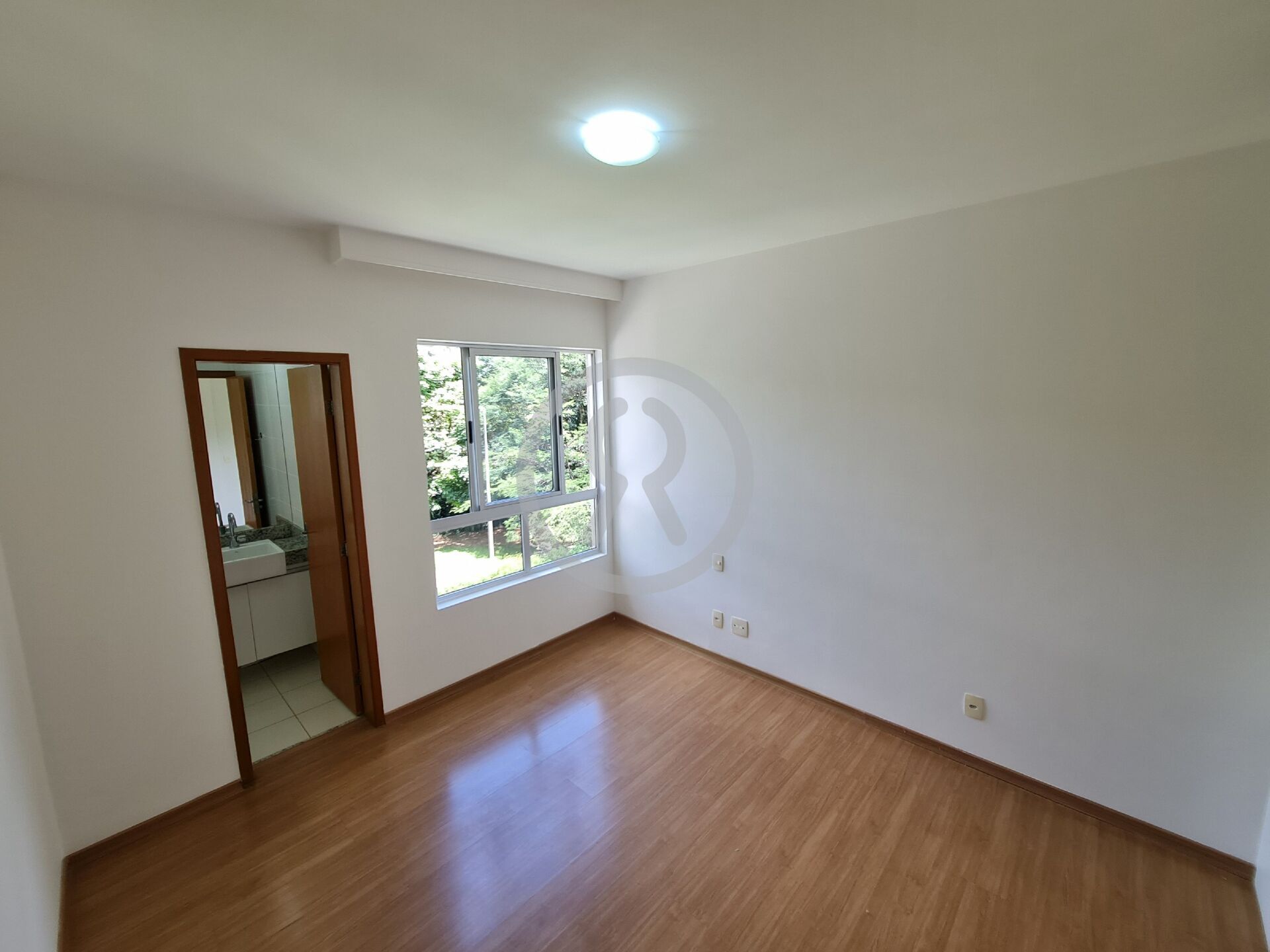 Apartamento para alugar com 3 quartos, 90m² - Foto 46