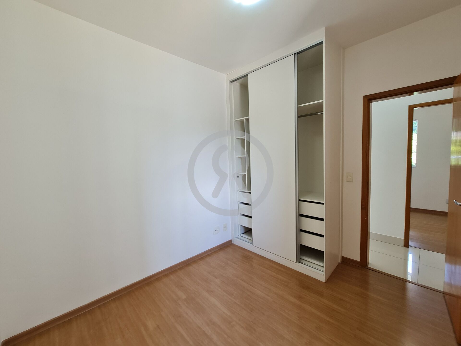 Apartamento para alugar com 3 quartos, 90m² - Foto 32