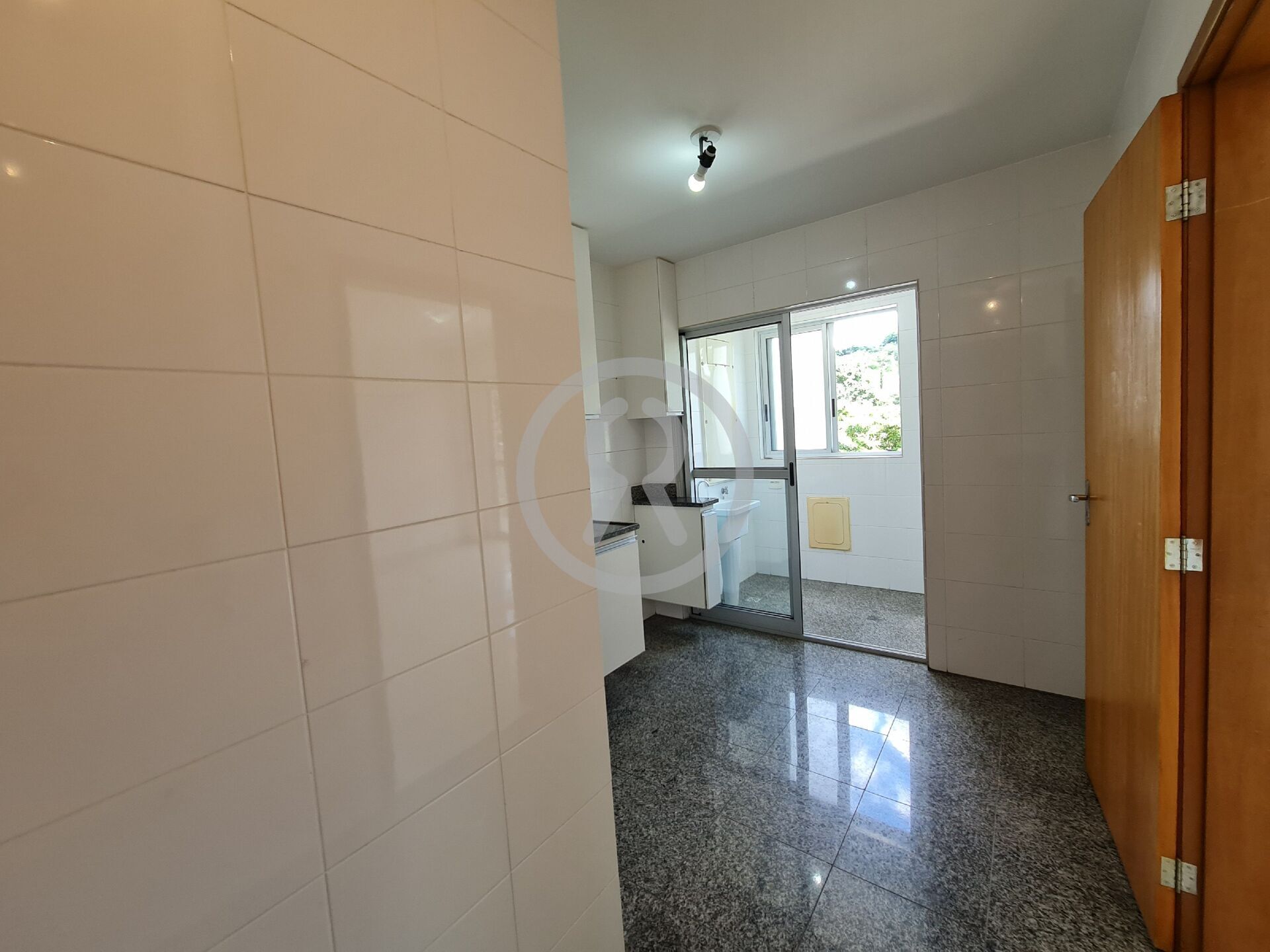 Apartamento para alugar com 3 quartos, 90m² - Foto 20