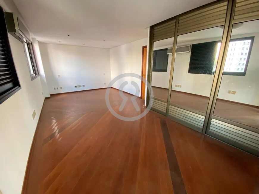 Cobertura para alugar com 3 quartos, 324m² - Foto 11