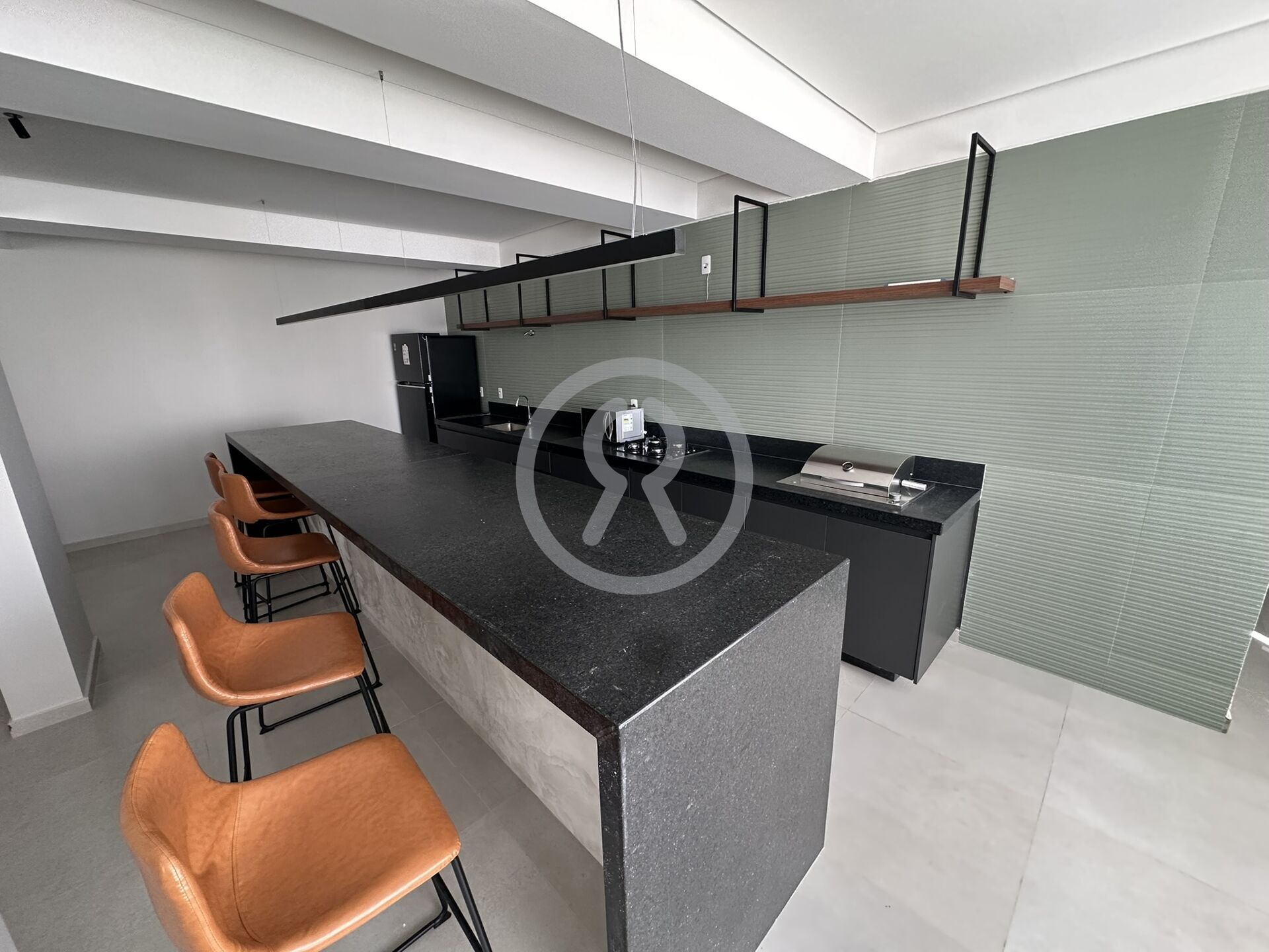 Apartamento para alugar com 2 quartos, 65m² - Foto 24