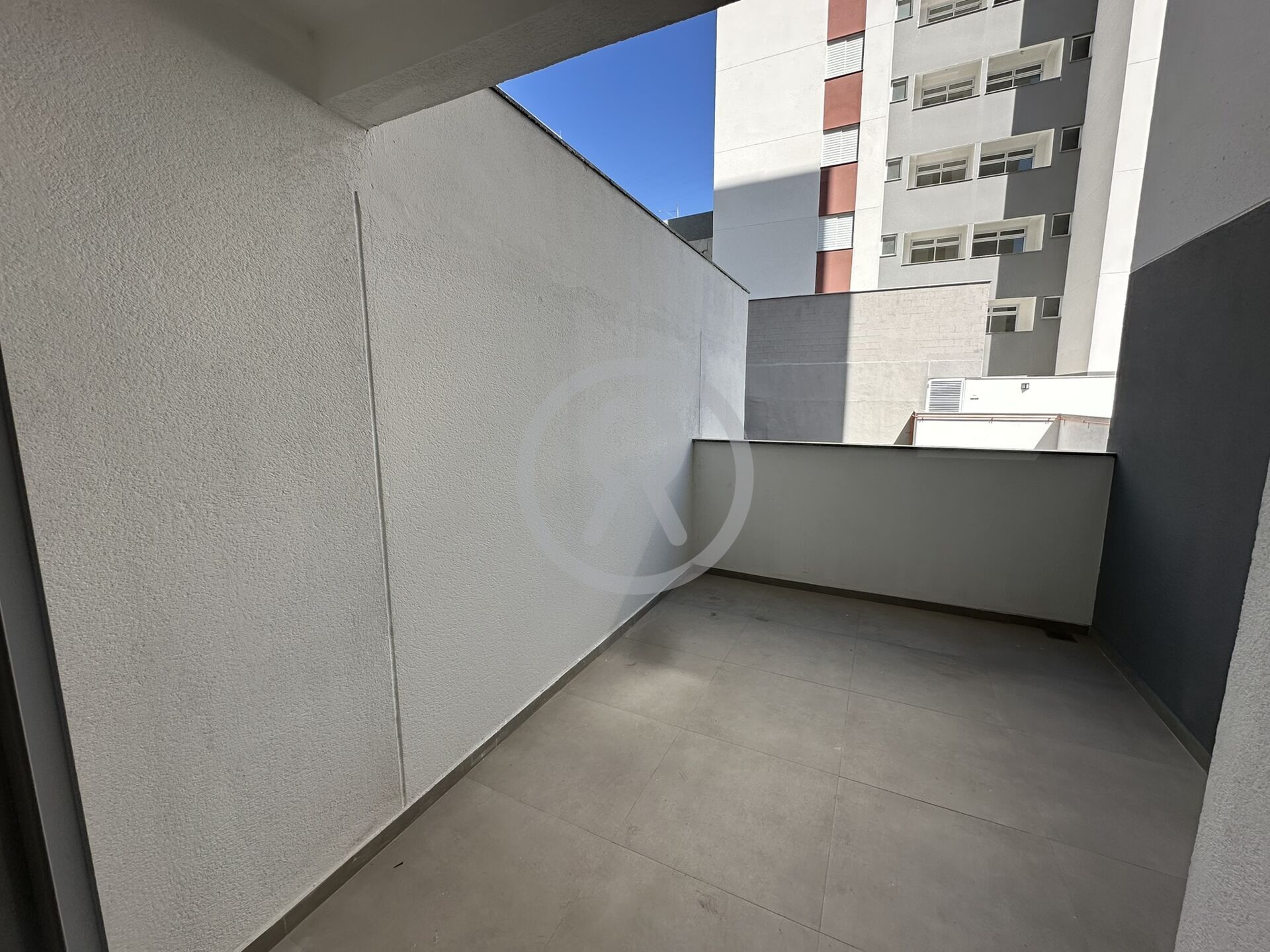 Apartamento para alugar com 2 quartos, 65m² - Foto 5